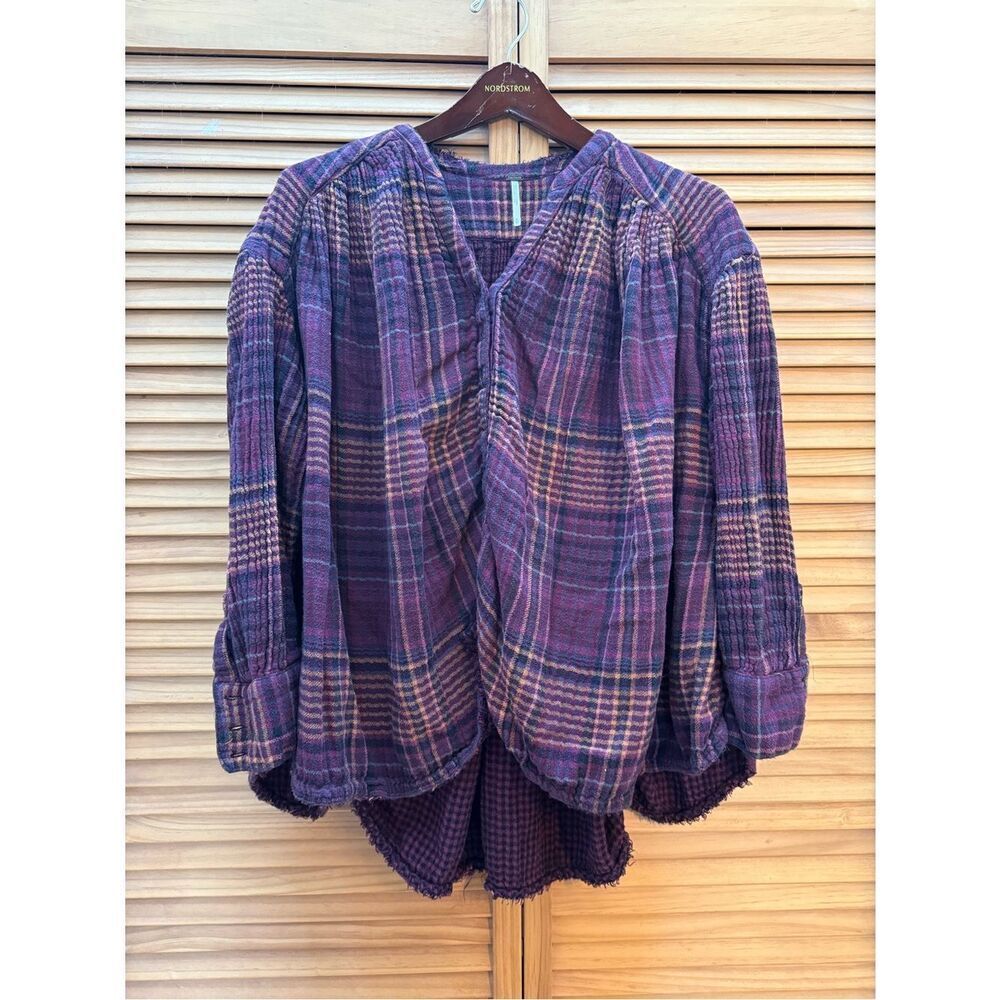 Free people Plaid Button up flannel size small